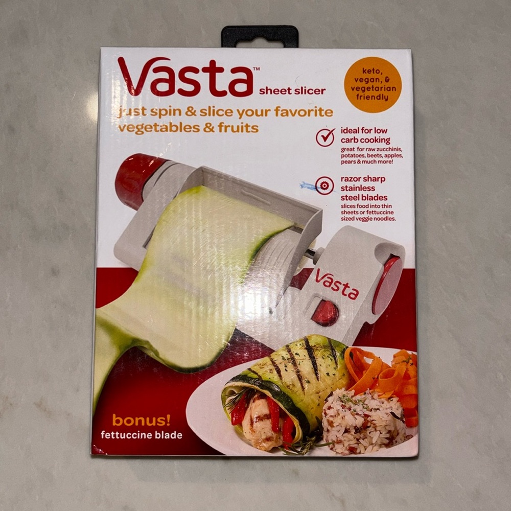 Vasta Sheet Slicer Vegetable Noodle Maker New in Box